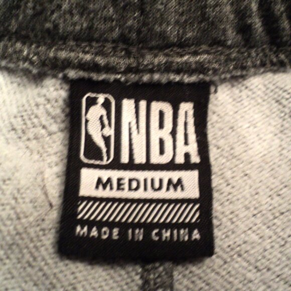 NBA Joggers Sweatpants Boy's Size M (10-12) Gray Basketball Activewear - Picture 7 of 7